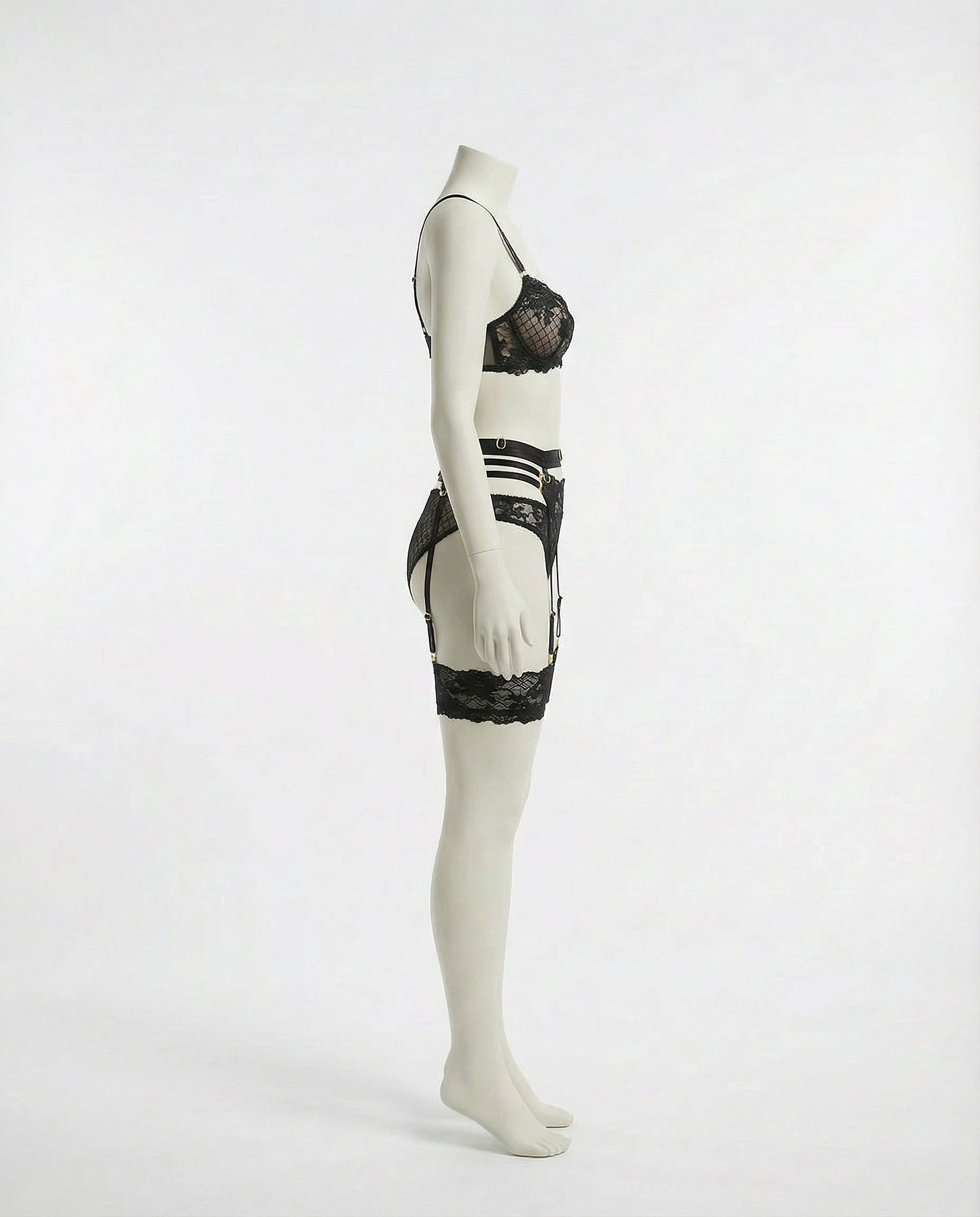 Marelia - Lace Bra Suspender Belt G-String And Thigh Garter Set