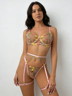 Completo intimo ricamato floreale