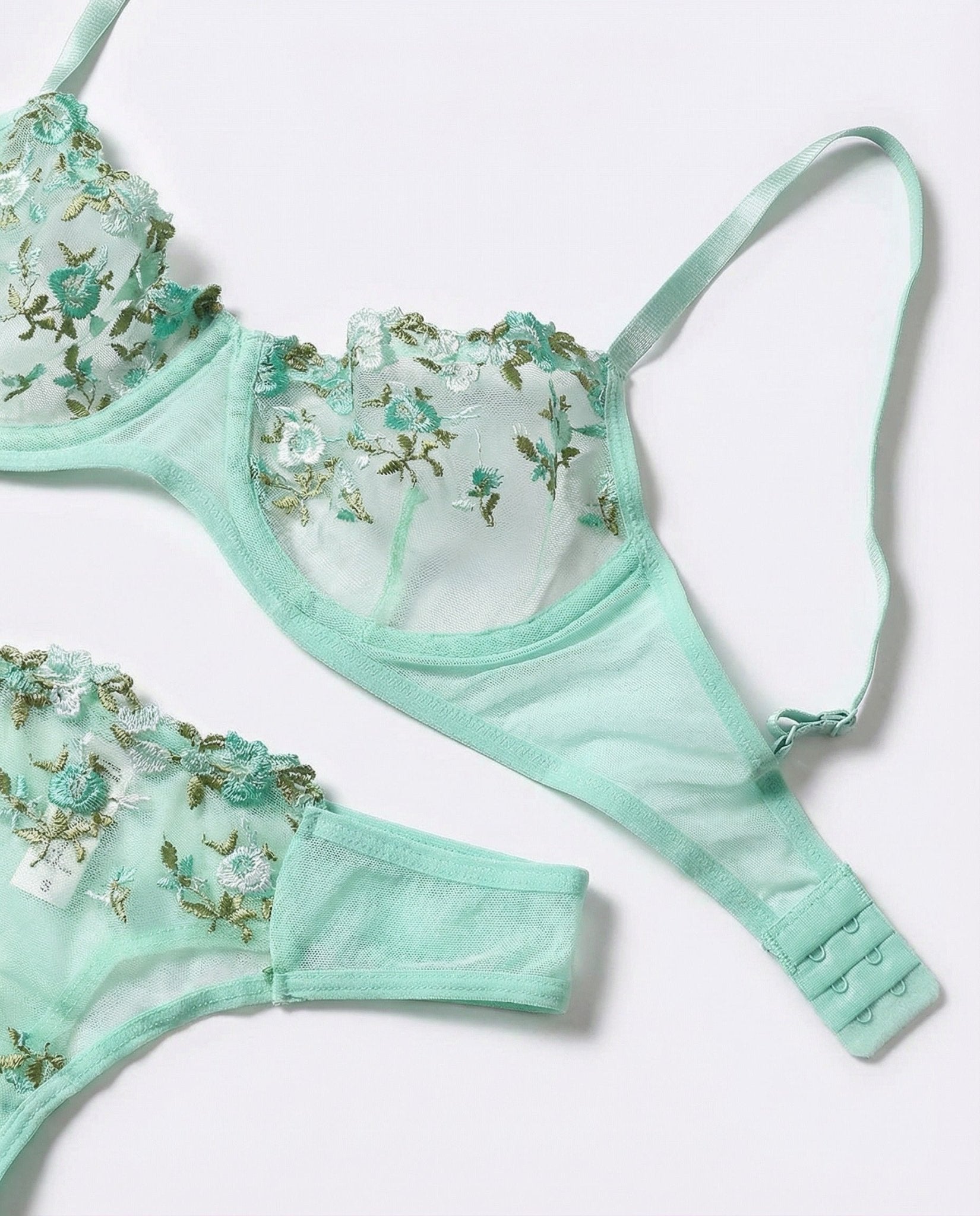 Mint Green Floral Embroidery Underwire Bra And Thong Set - Marelia