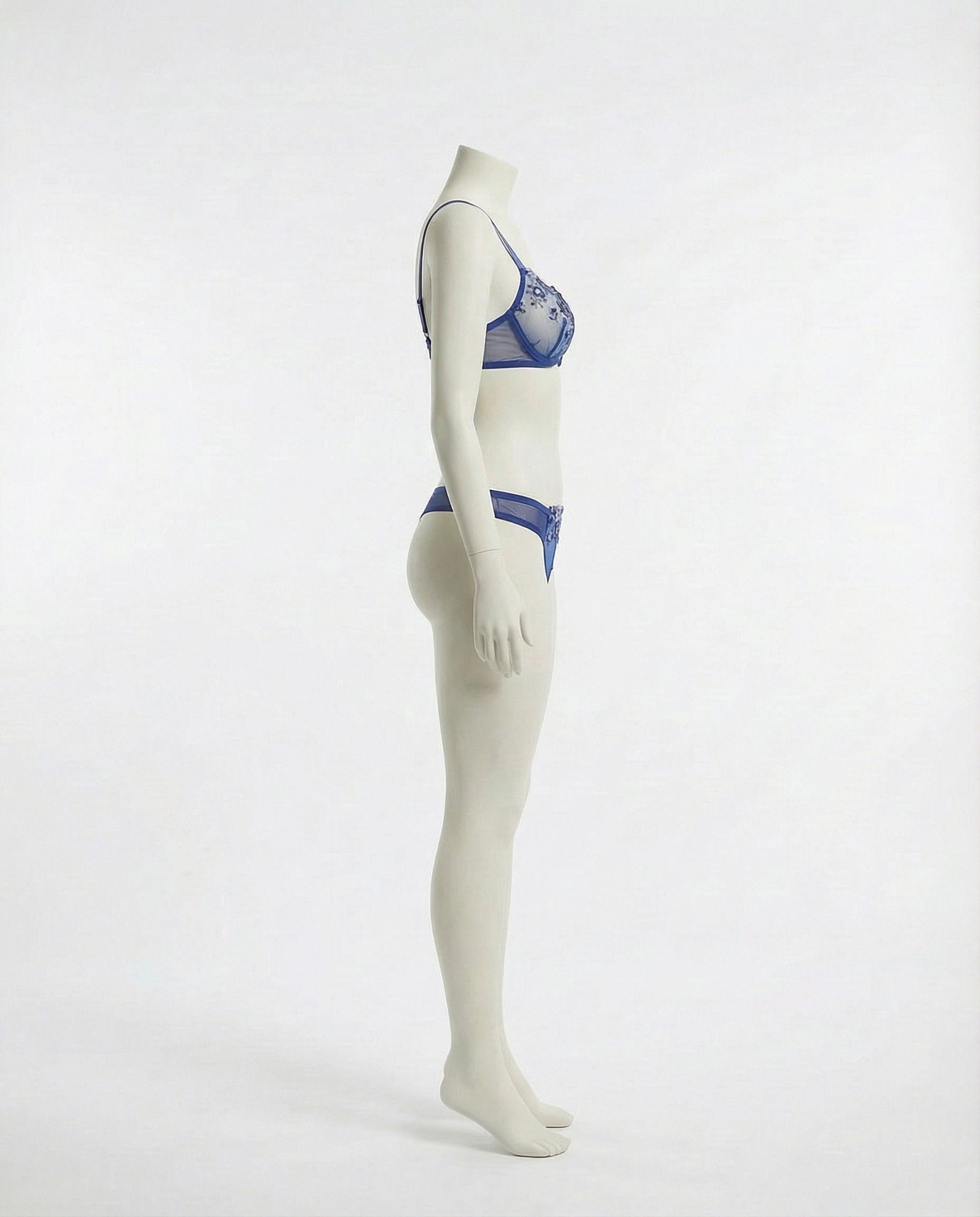 Navy Floral Embroidery Underwire Bra And Thong Set - Marelia