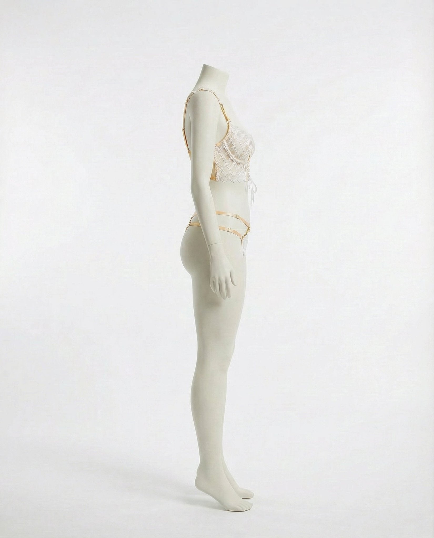 White Lace Underwire Bra And Strappy Brief Set - Marelia